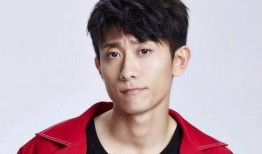 圈内爆料小爷是谁啊,小爷身份之谜，圈内爆料引热议